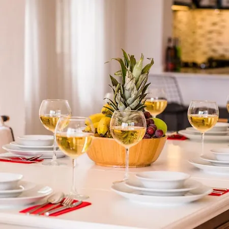 4 Bedroom Καλκάν