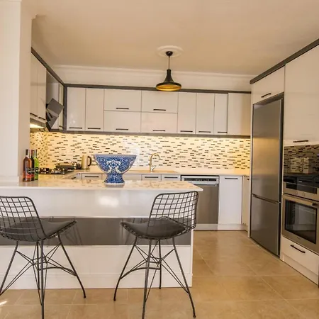 4 Bedroom 6670 Kalkan